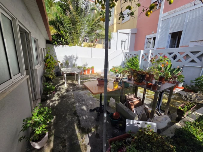 Apartamento T2 para Venda em Venteira Foto 6