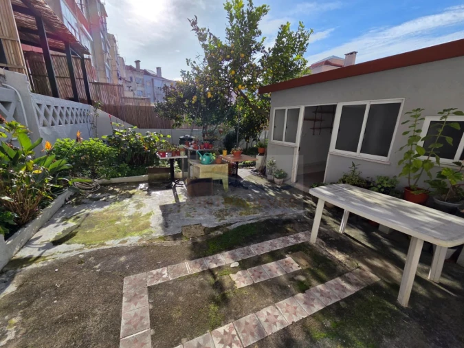 Apartamento T2 para Venda em Venteira Foto 19