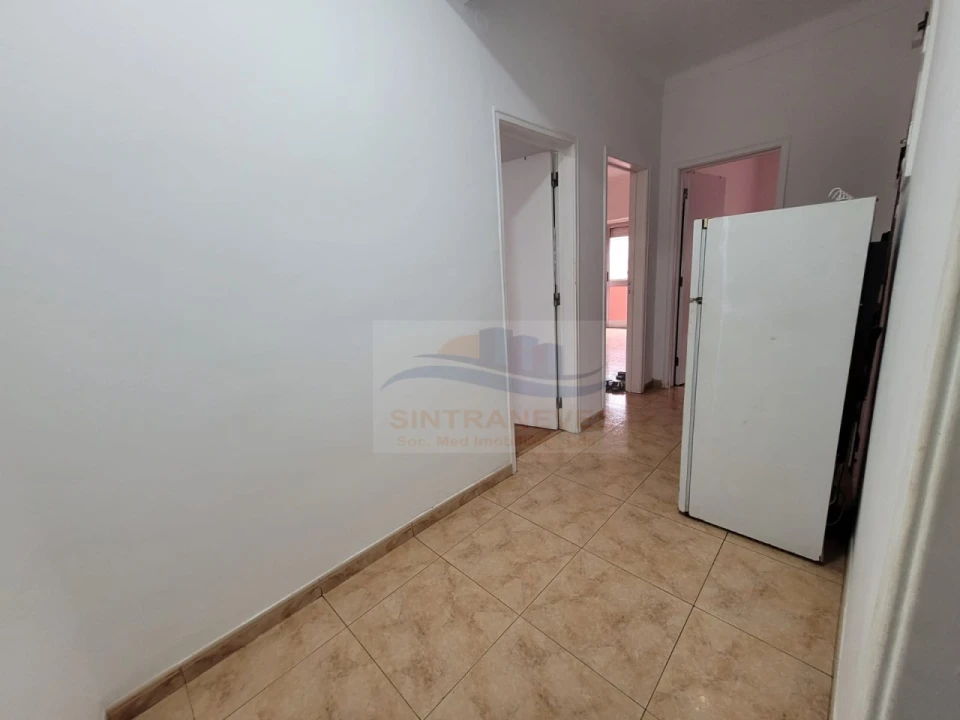 Apartamento T2 para Venda em Mina de Água Foto 7
