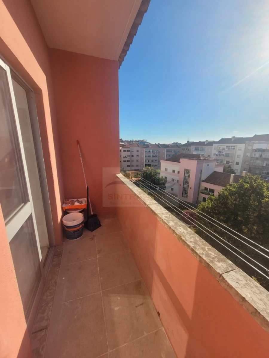 Apartamento T2 para Venda em Mina de Água Foto 16