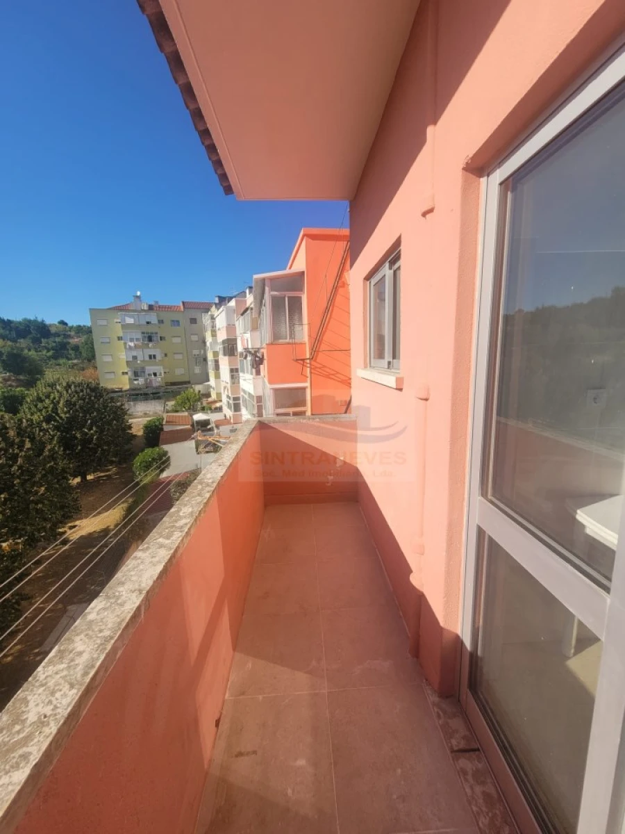 Apartamento T2 para Venda em Mina de Água Foto 17