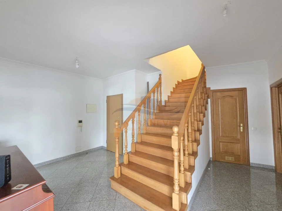 Apartamento T4 para Venda em Marvila, Ribeira Santarém, São Salvador, São Nicolau Foto 1