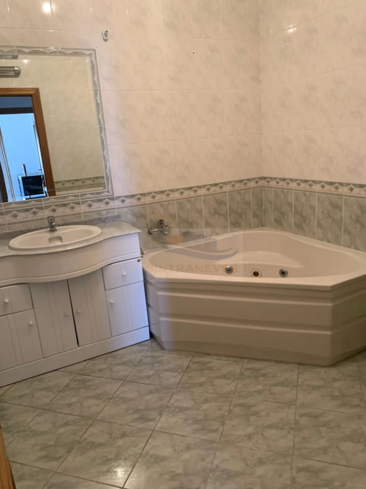 Apartamento T4 para Venda em Marvila, Ribeira Santarém, São Salvador, São Nicolau Foto 35