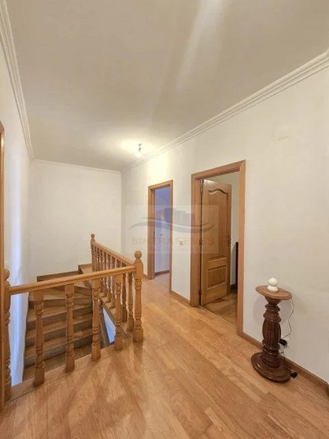Apartamento T4 para Venda em Marvila, Ribeira Santarém, São Salvador, São Nicolau
