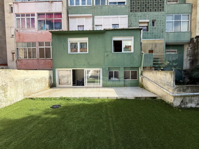 Apartamento T3 para Venda em Venteira Foto 3
