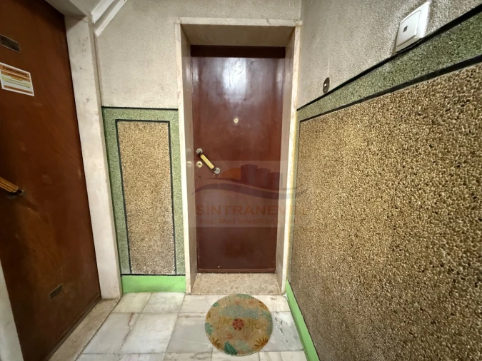 Apartamento T3 para Venda em Venteira Foto 23