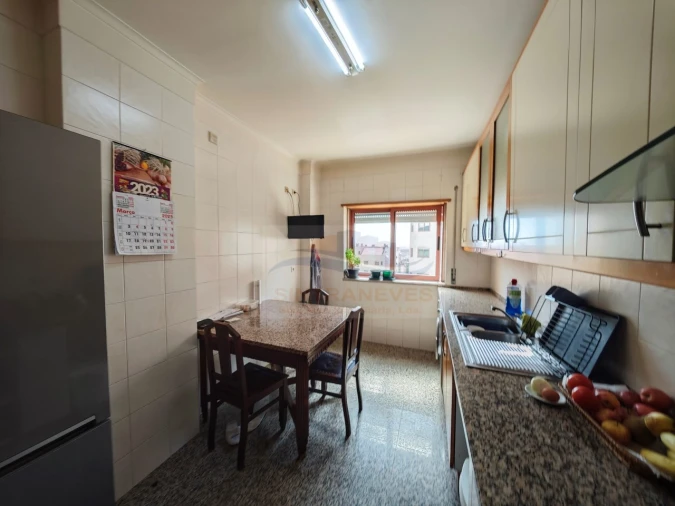 Apartamento T3 para Venda em Ramada e Caneças Foto 3