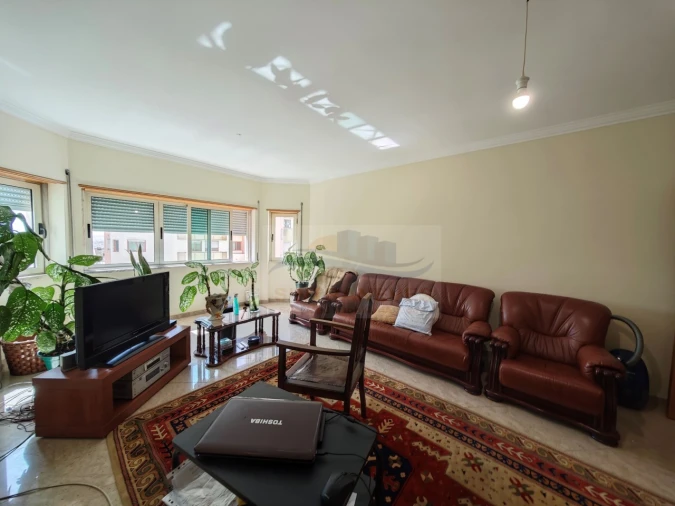 Apartamento T3 para Venda em Ramada e Caneças Foto 5