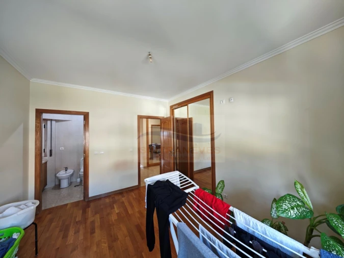 Apartamento T3 para Venda em Ramada e Caneças Foto 14