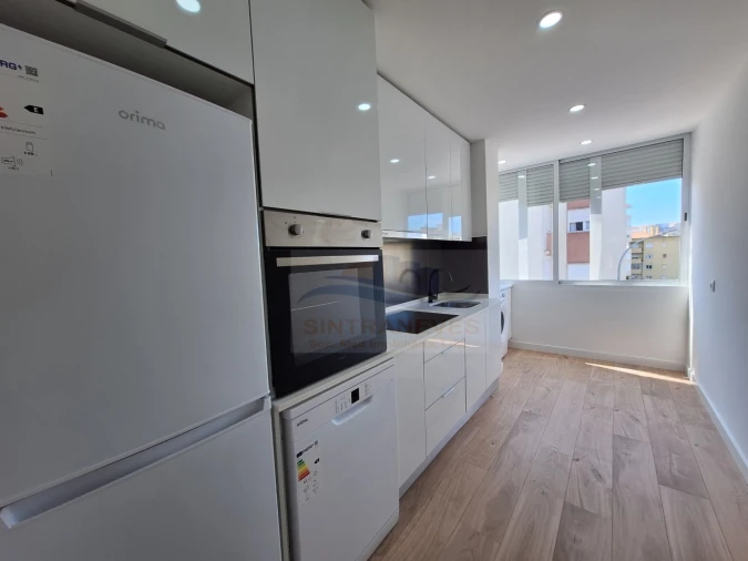 Apartamento T3 para Venda em Falagueira-Venda Nova Foto 4