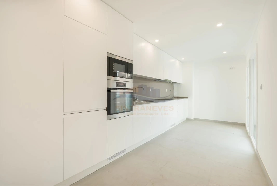 Apartamento T3 para Venda em Mina de Água Foto 11