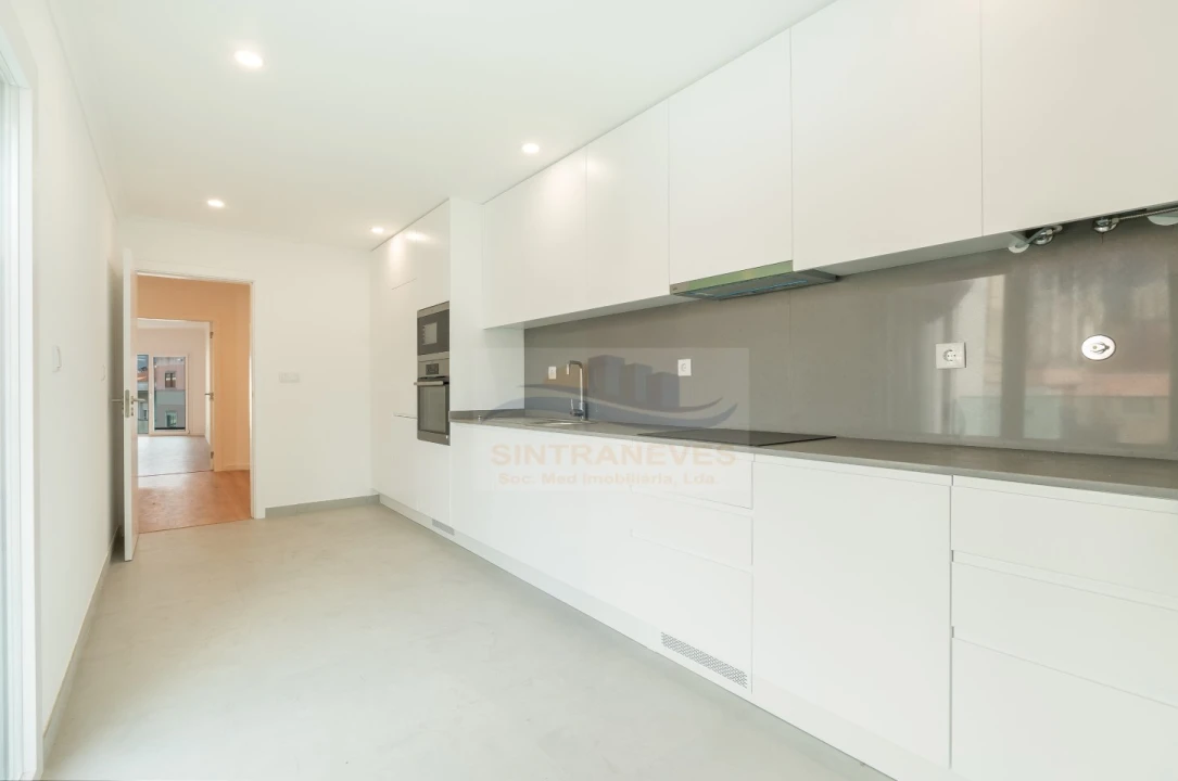 Apartamento T3 para Venda em Mina de Água Foto 13