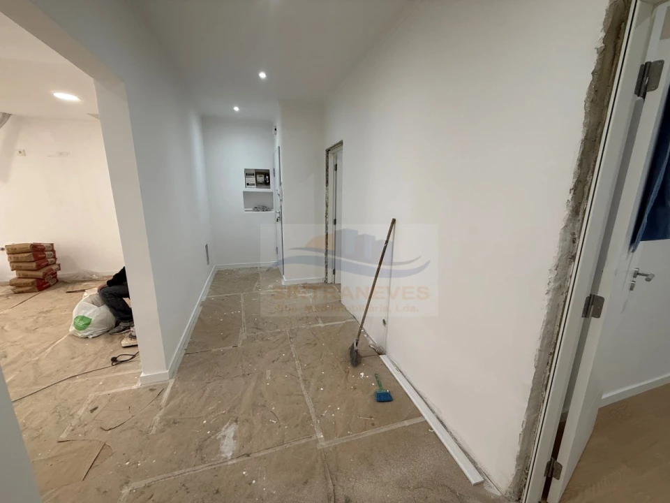 Apartamento T3 para Venda em Queluz e Belas Foto 8