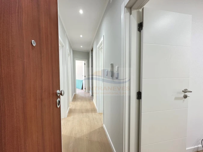 Apartamento T2 para Venda em Mina de Água Foto 2