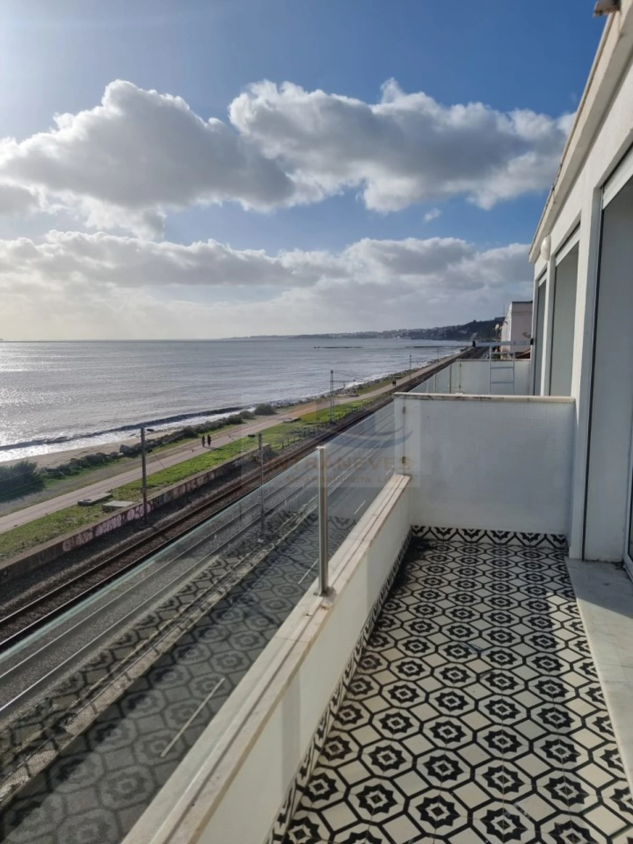 Apartamento T6 para Venda em Algés, Linda-A-Velha e Cruz Quebrada-Dafundo Foto 13