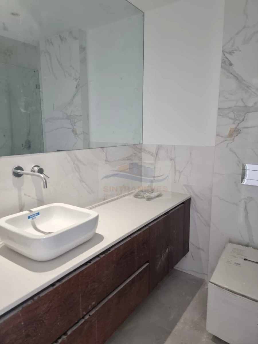 Apartamento T6 para Venda em Algés, Linda-A-Velha e Cruz Quebrada-Dafundo Foto 11