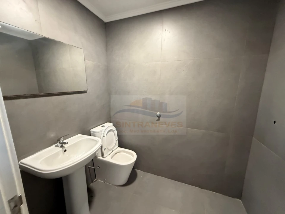 Escritório para Arrendamento em Alvalade Foto 18