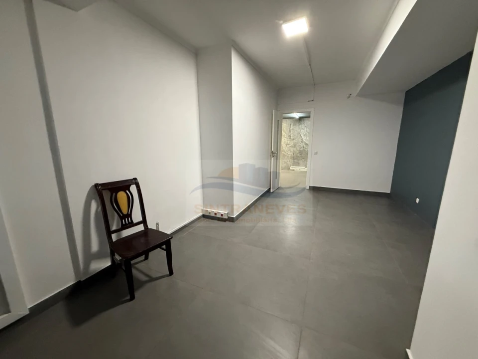 Escritório para Arrendamento em Alvalade Foto 29