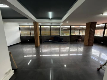 Escritório para Arrendamento em Alvalade