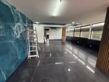 Escritório para Arrendamento em Alvalade