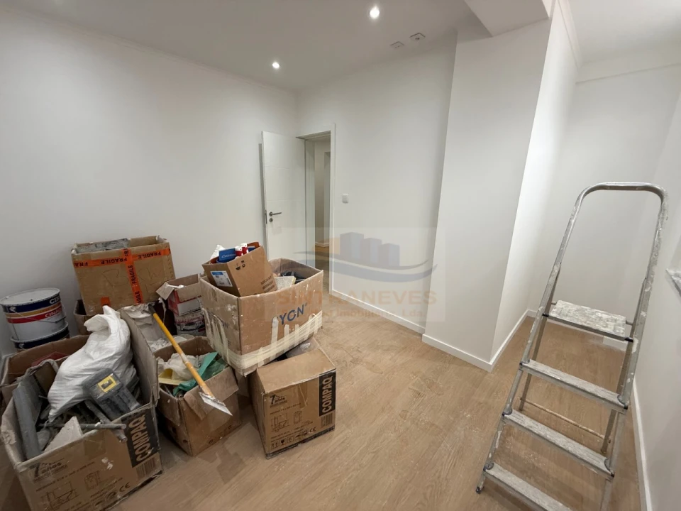 Apartamento T3 para Venda em Venteira Foto 16