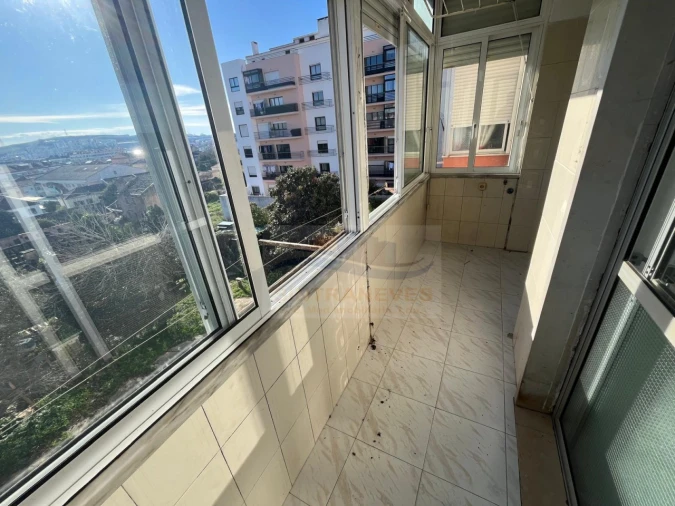 Apartamento T2 para Venda em Agualva e Mira-Sintra