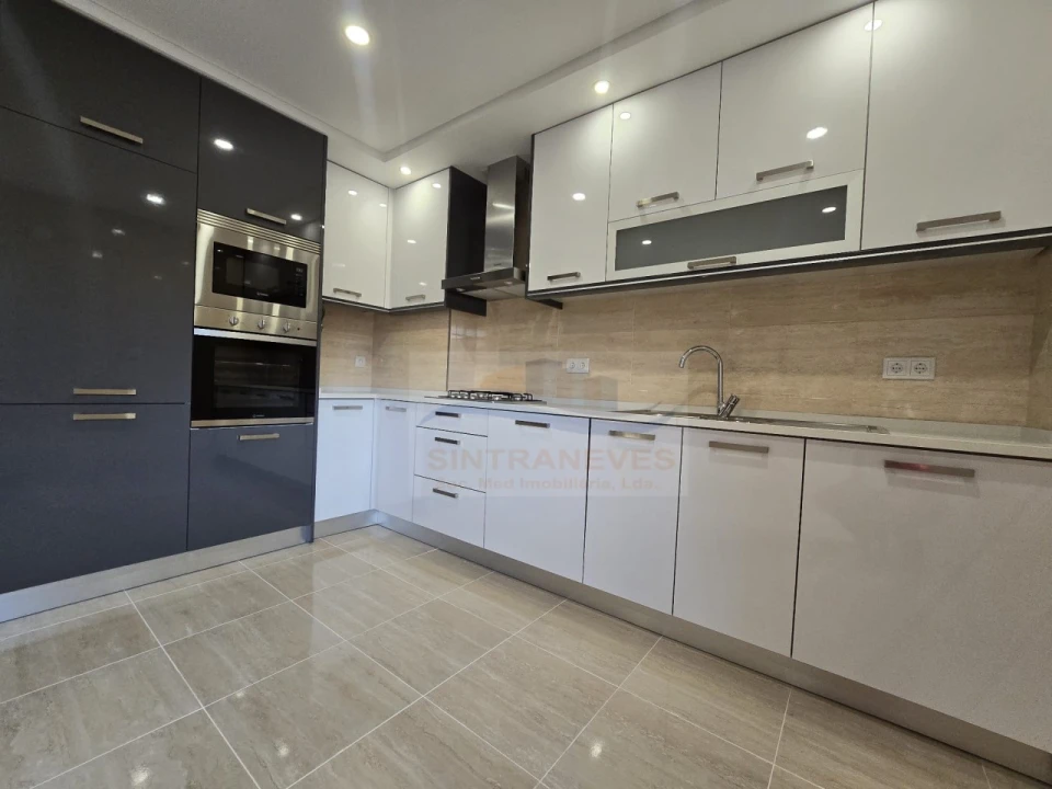 Apartamento T3 para Venda em Mina de Água Foto 2