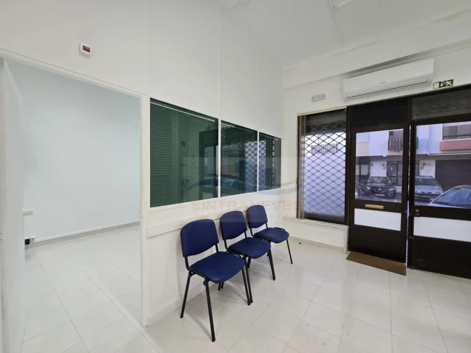 Negócio para Arrendamento em Mina de Água Foto 6