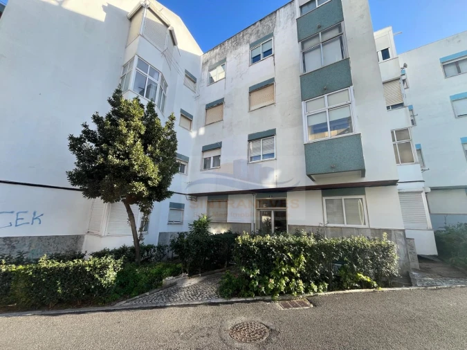 Apartamento T2 para Venda em Póvoa de Santo Adrião e Olival Basto Foto 18