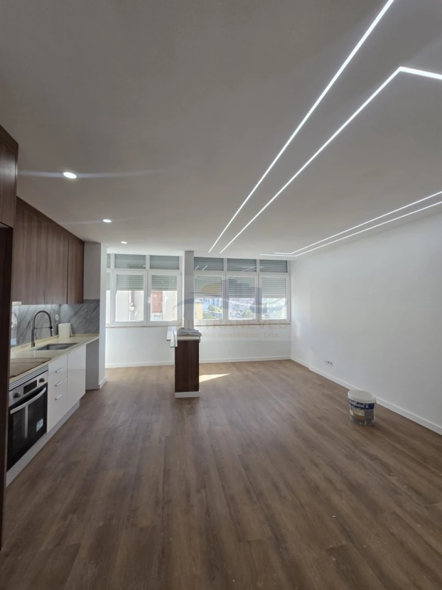 Apartamento T3 para Venda em Mina de Água Foto 29