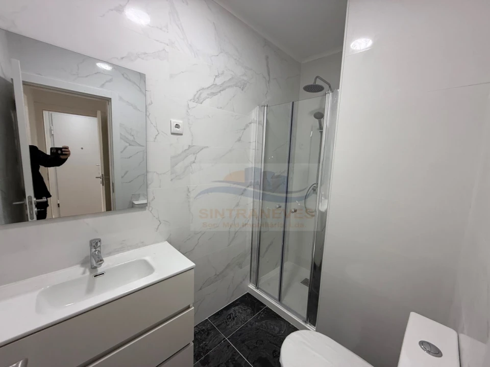 Apartamento T3 para Venda em Falagueira-Venda Nova Foto 10