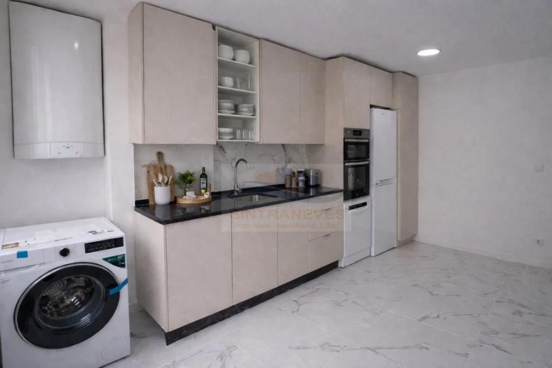 Apartamento T3 para Venda em Falagueira-Venda Nova Foto 2