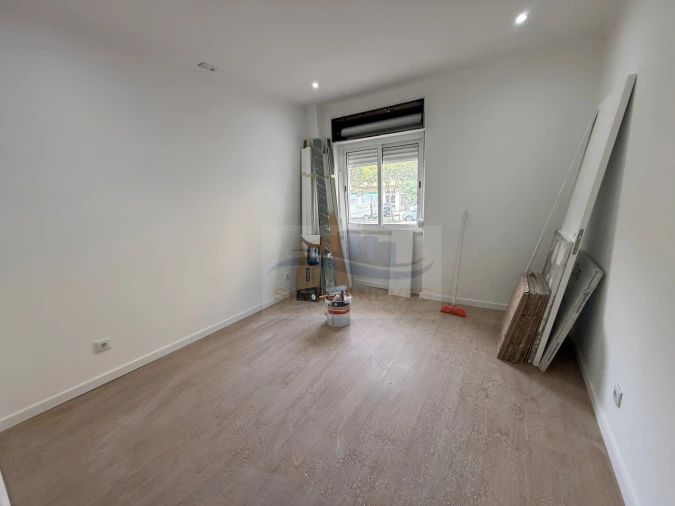 Apartamento T3 para Venda em Falagueira-Venda Nova Foto 12