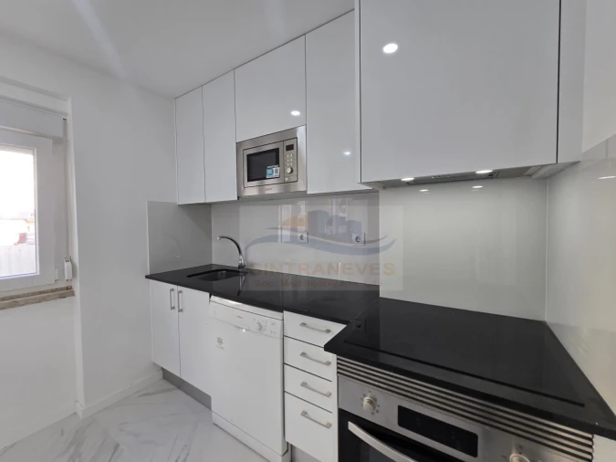 Apartamento T2 para Venda em Falagueira-Venda Nova Foto 2