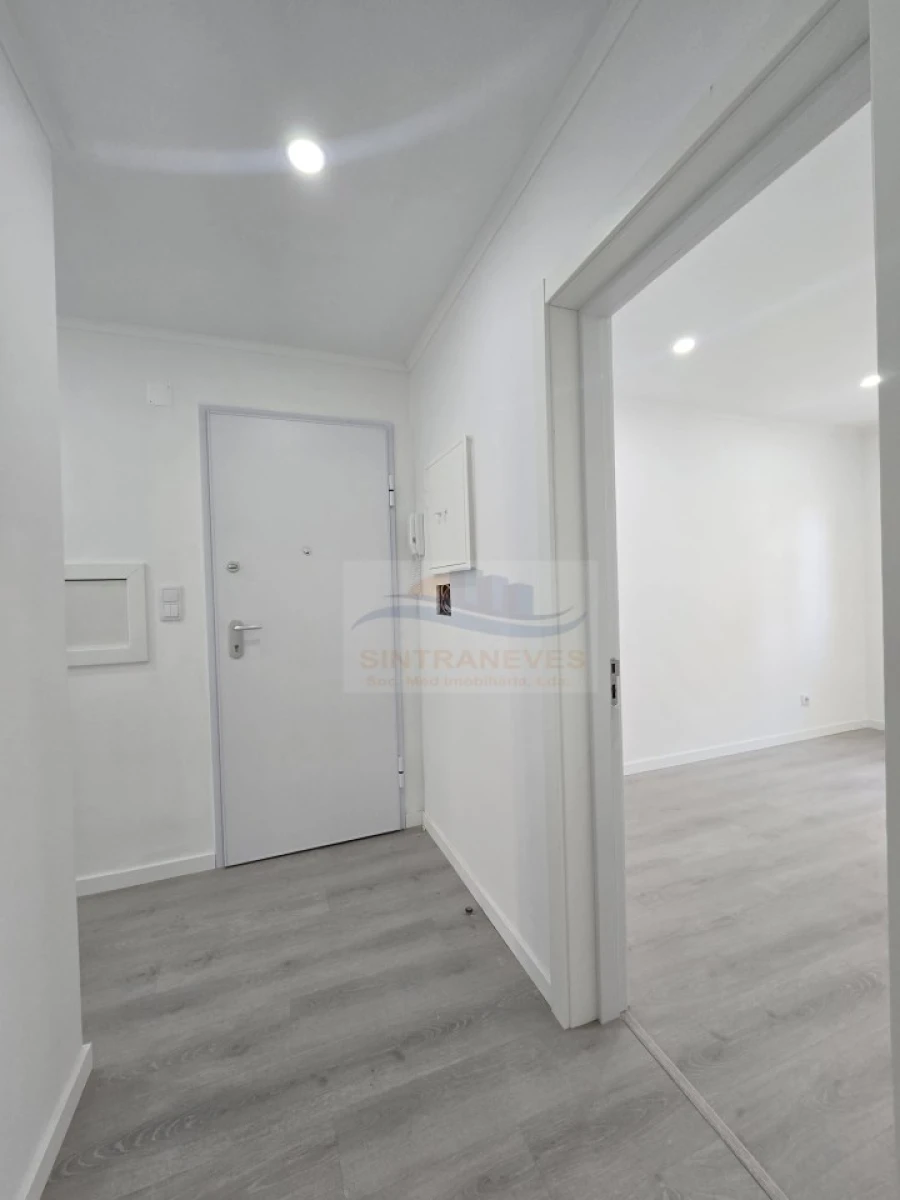 Apartamento T2 para Venda em Falagueira-Venda Nova Foto 21