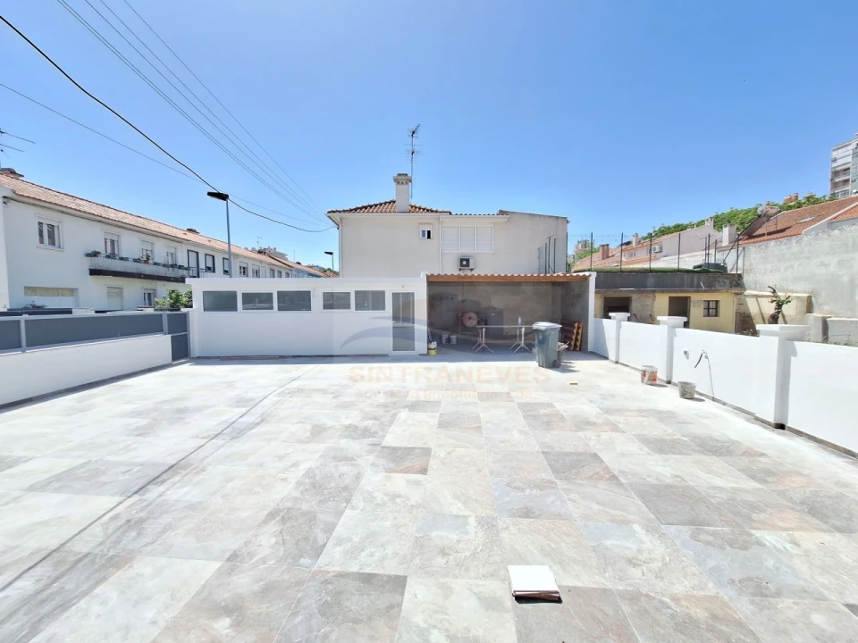 Moradia T3 para Venda em Benfica Foto 32
