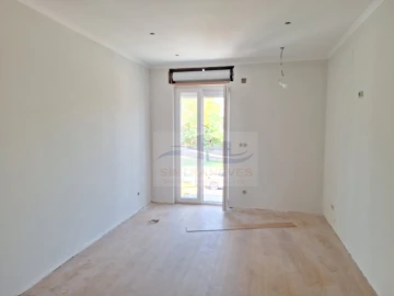 Moradia T3 para Venda em Benfica