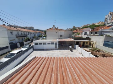 Moradia T3 para Venda em Benfica