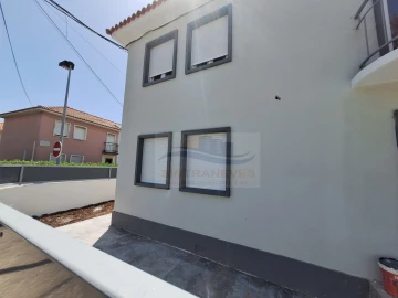 Moradia T3 para Venda em Benfica