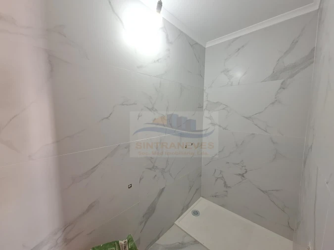 Moradia T3 para Venda em Benfica Foto 20
