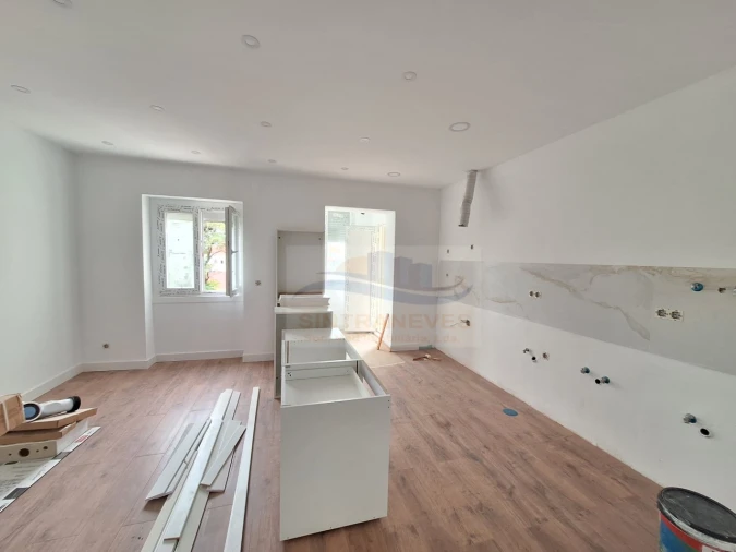 Apartamento T2 para Venda em Falagueira-Venda Nova Foto 8