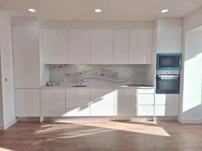 Apartamento T2 para Venda em Falagueira-Venda Nova