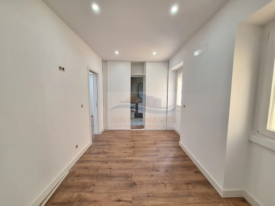 Apartamento T2 para Venda em Falagueira-Venda Nova Foto 9