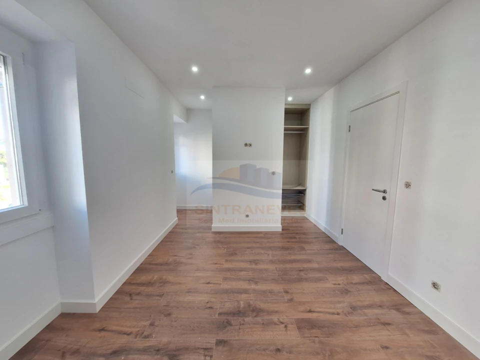 Apartamento T2 para Venda em Falagueira-Venda Nova Foto 18