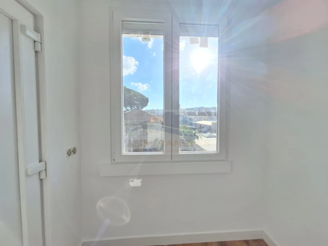 Apartamento T2 para Venda em Falagueira-Venda Nova Foto 7