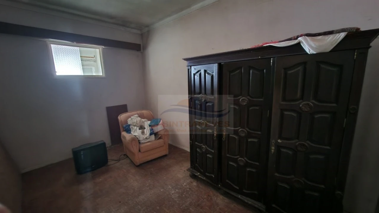 Apartamento T2 para Venda em Vila Franca de Xira Foto 17