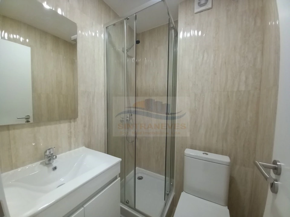 Apartamento T3 para Venda em Queluz e Belas Foto 13