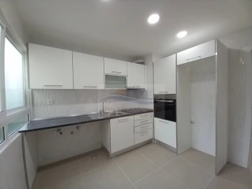 Apartamento T3 para Venda em Queluz e Belas