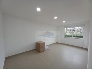 Apartamento T3 para Venda em Queluz e Belas