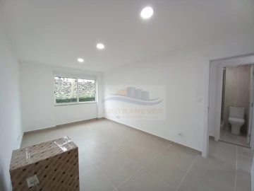Apartamento T3 para Venda em Queluz e Belas